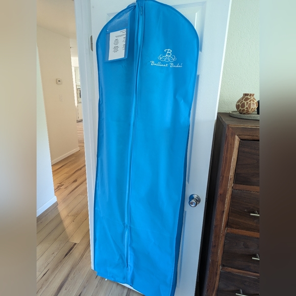 Boutique Wedding Dress (never worn) - Picture 11 of 11